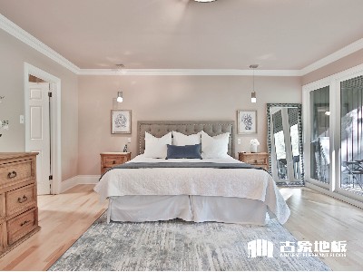 什么影響了實(shí)木地板的壽命