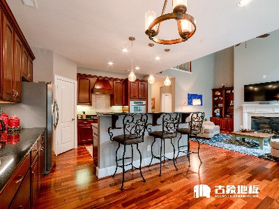 實(shí)木地板漆膜越硬越好嗎