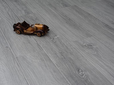 古象強(qiáng)化地板·北歐灰橡-W7961 強(qiáng)化地板