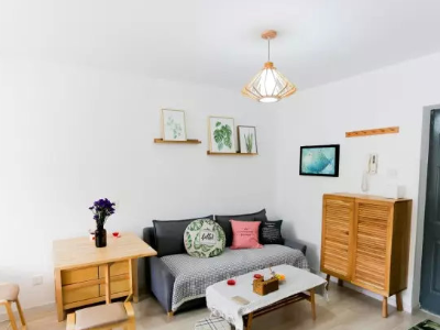 木地板打造的小戶(hù)型案例