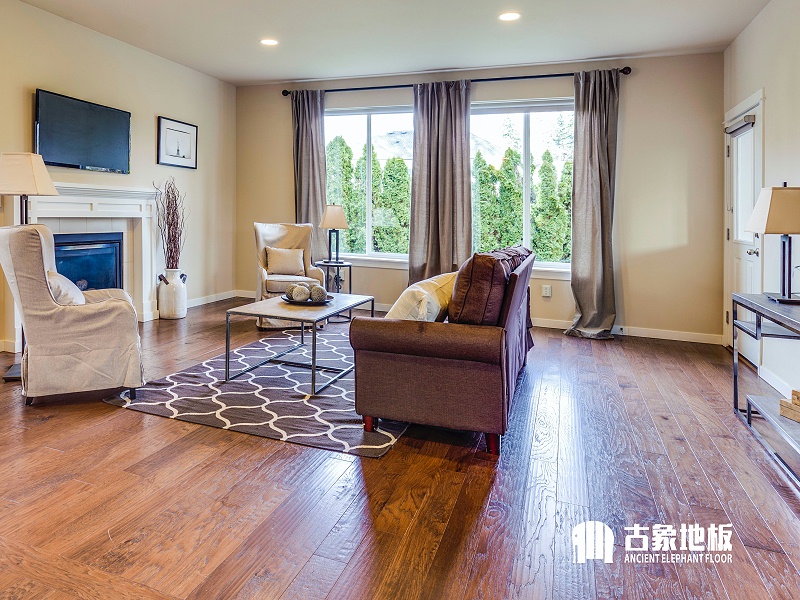 實(shí)木地板鋪裝注意事項(xiàng)