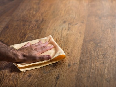 木地板頑固污漬難清除怎么辦