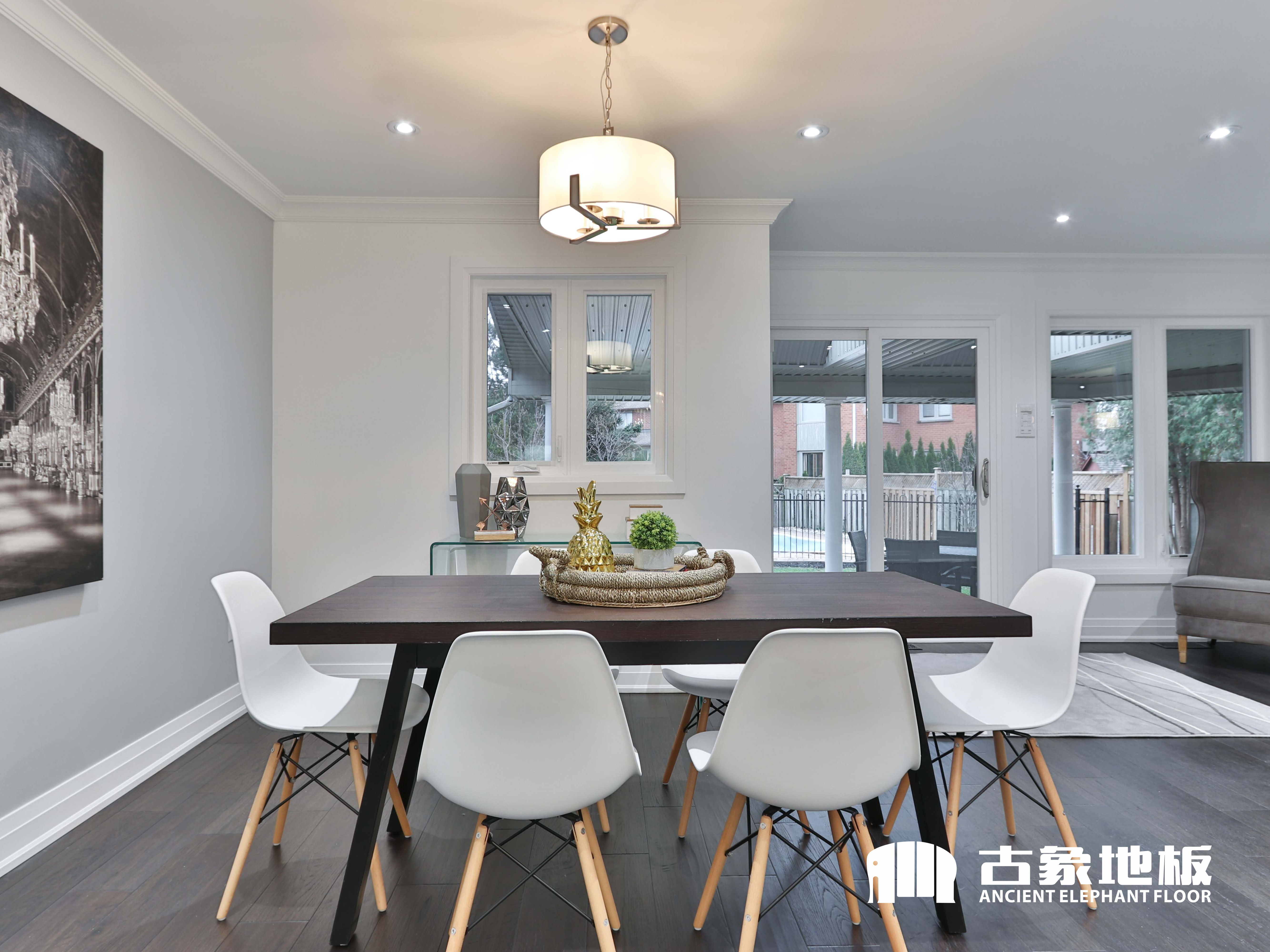 新三層實(shí)木地板要選鎖扣的嗎