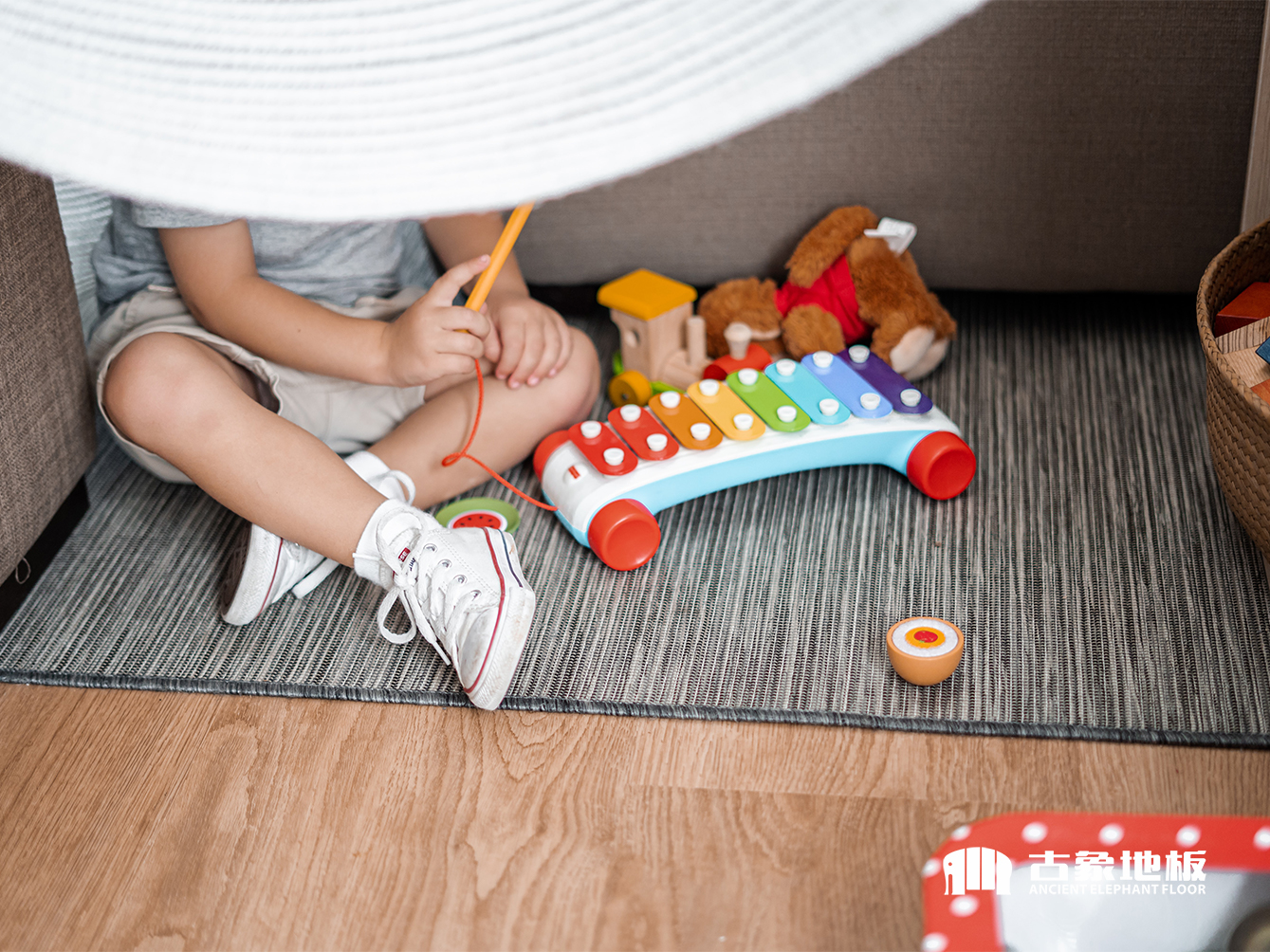 有孩家庭適不適合鋪新三層實木地板