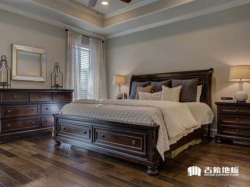 多層實(shí)木地板