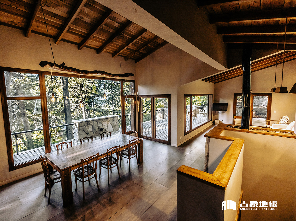 購(gòu)買湖南強(qiáng)化地板時(shí)要注意的二三事