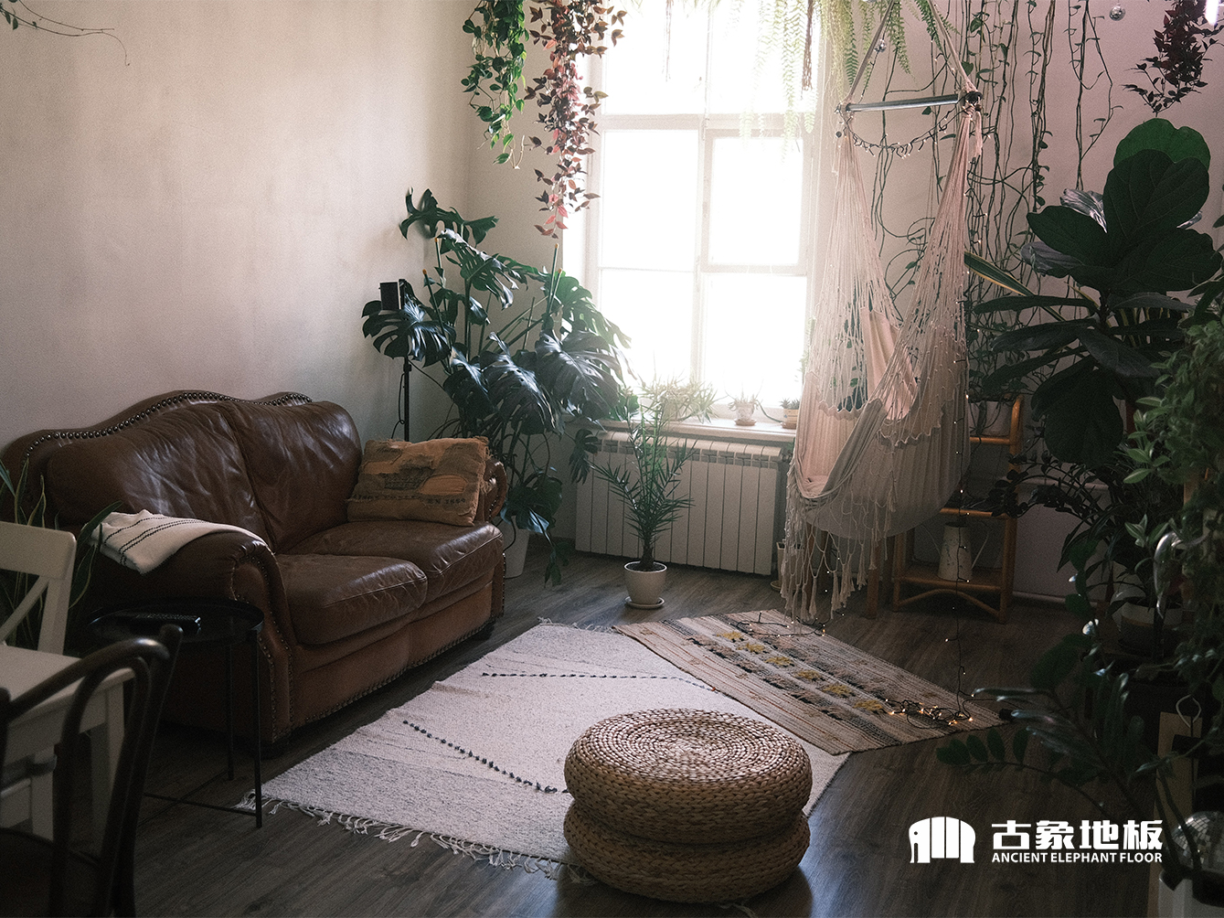 實(shí)木地板夏季保養(yǎng)攻略