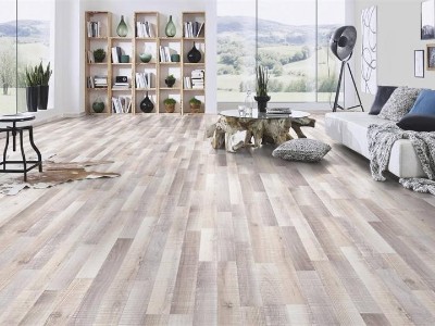 家里鋪木地板的時(shí)候要準(zhǔn)備哪些膠