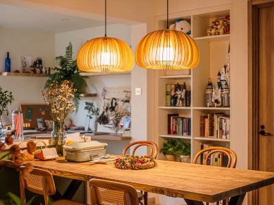 對家的一次大改造，是生活態(tài)度也是生活方式。今天小編為大家分享的是古象人字拼地板鋪裝案例：打造一個(gè)溫暖的家。