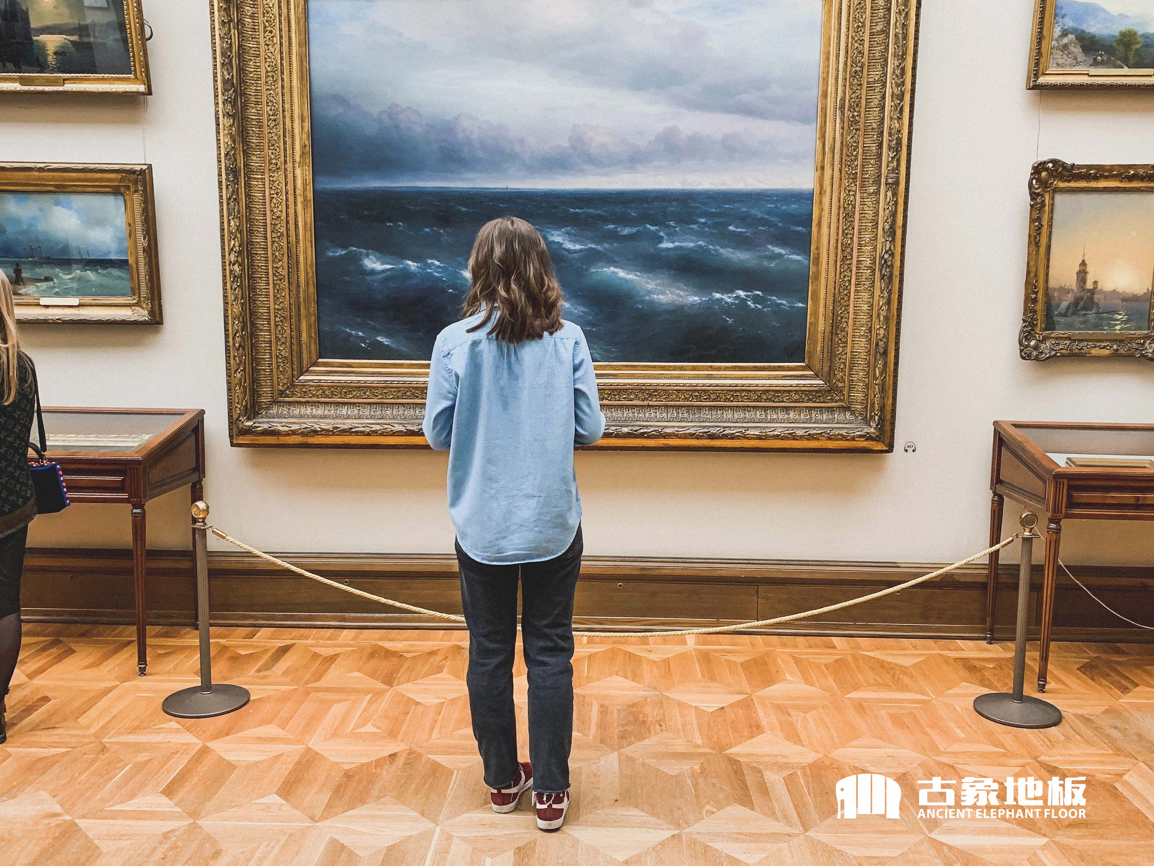 博物館地板應(yīng)如何選擇